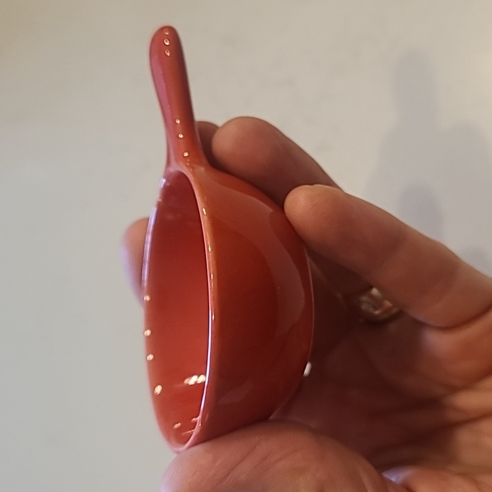 Mini Measuring Cup - Picture 4 of 4
